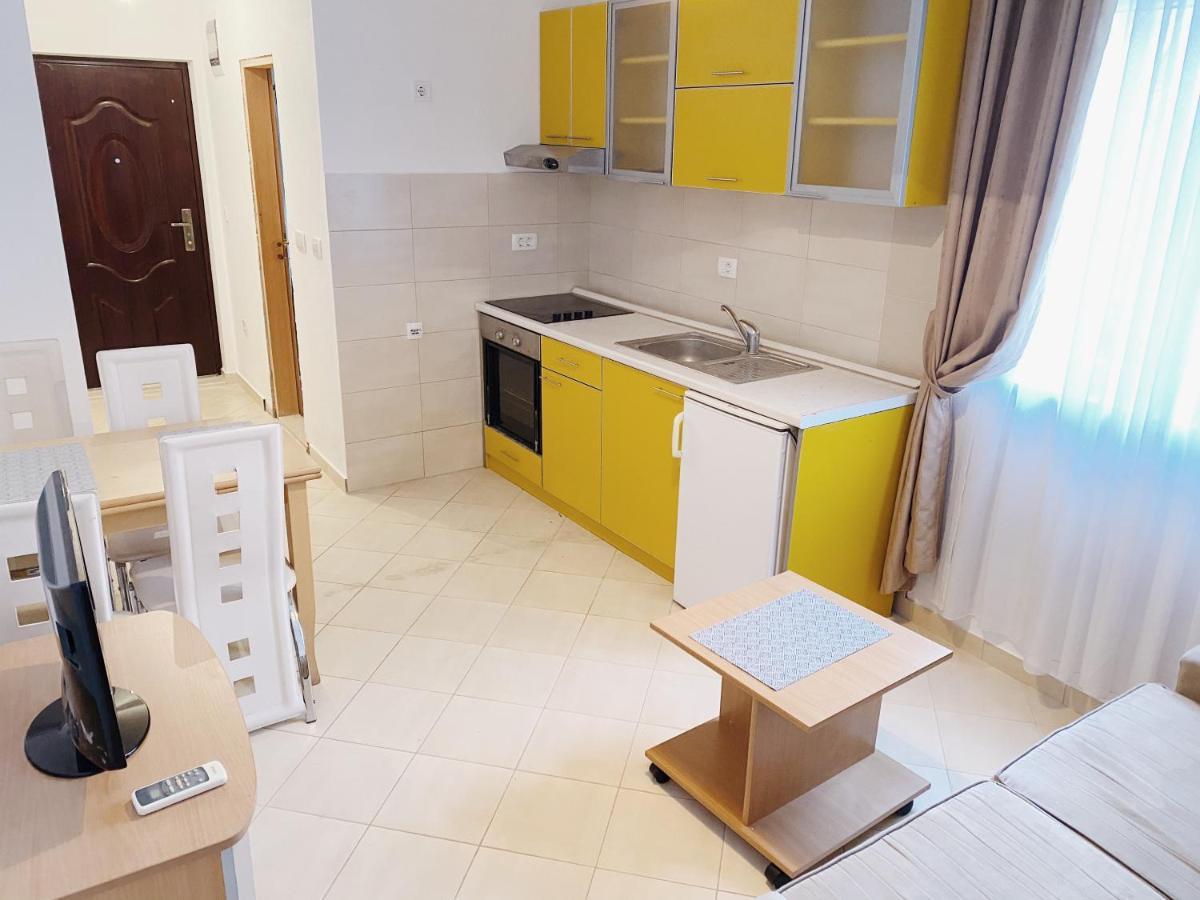 Apartments Sneki Baošići Buitenkant foto
